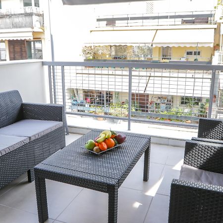 V36 Suites Атина Екстериор снимка