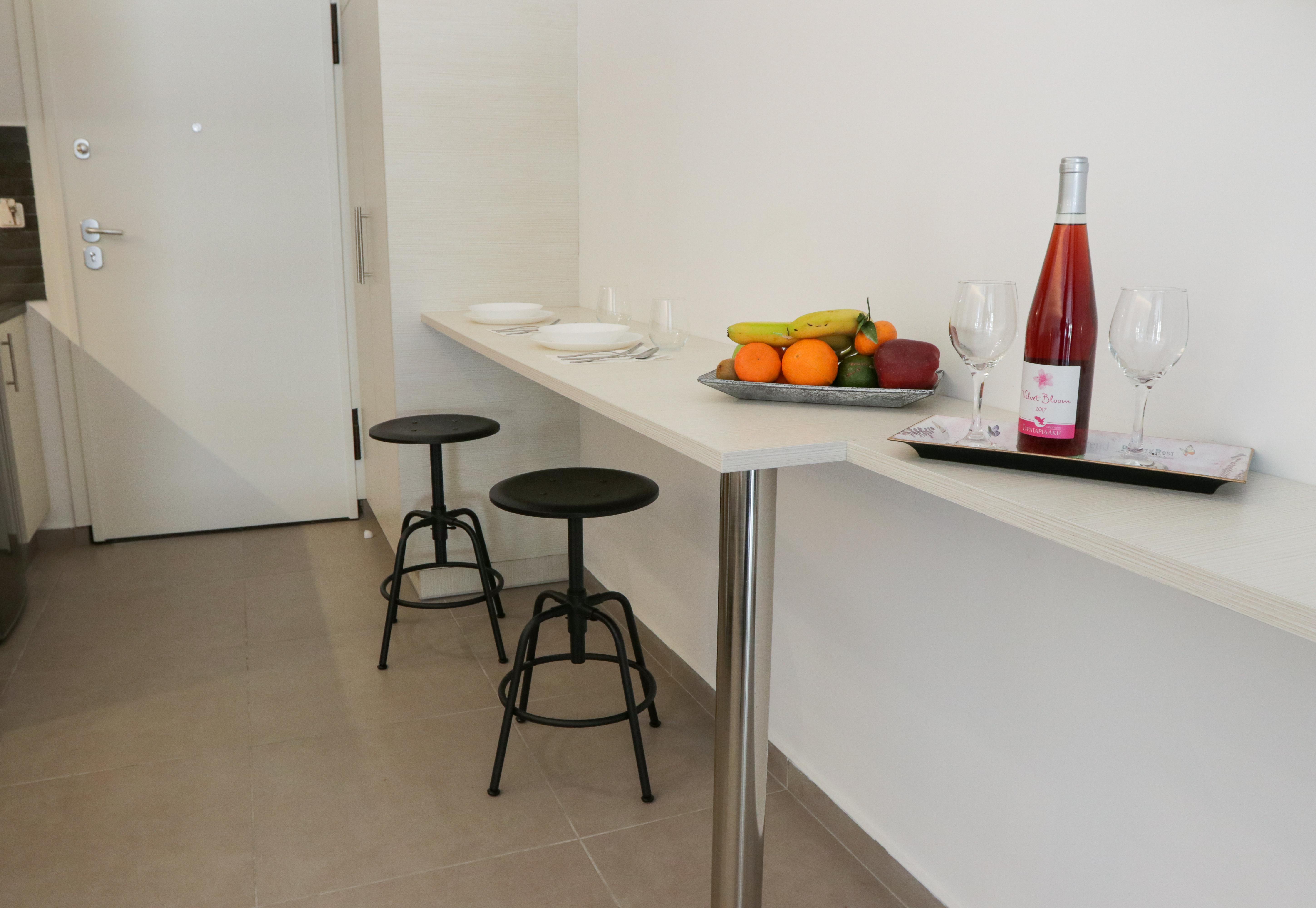 V36 Suites Атина Екстериор снимка